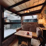 Aretta Apartament