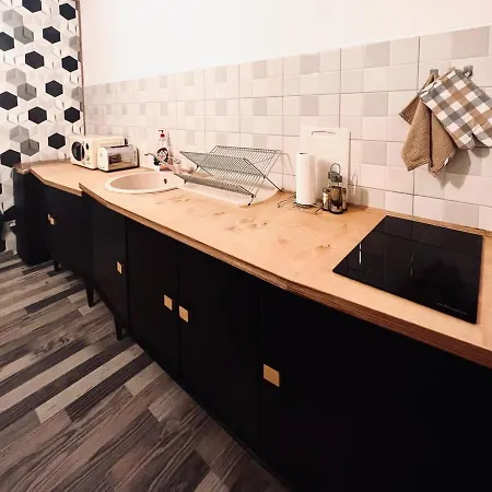 Aretta Апартаменти Брашов