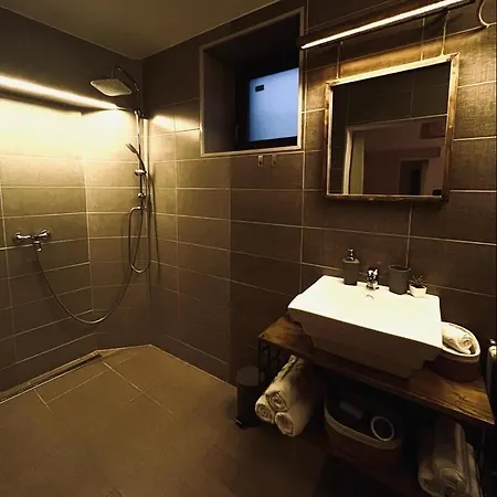 Aretta Апартаменти *